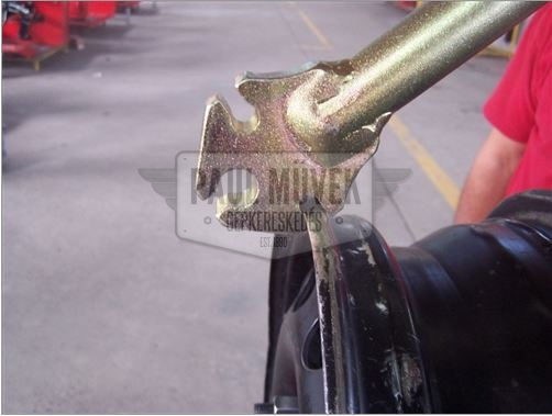 RIM STRAIGHTENER & REPAIR WRENCH - Image 4