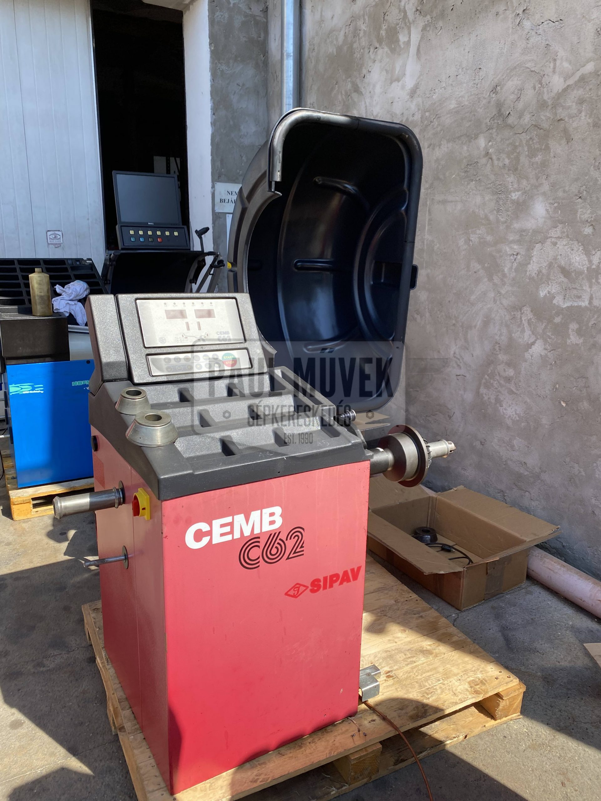CEMB C62 SP WHEEL BALANCER (AUTOMATIC) - Image 3