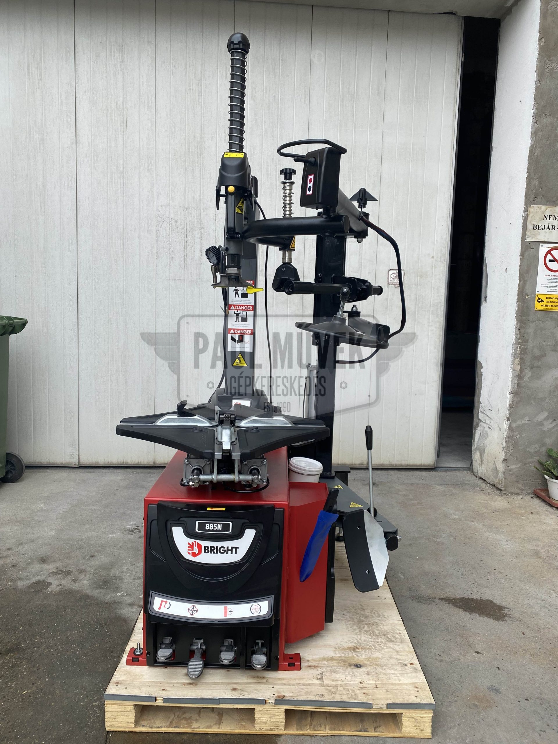 BRIGHT LC885N AUTOMATIC TIRE CHANGER + AL390 ASSIST ARM - Image 4