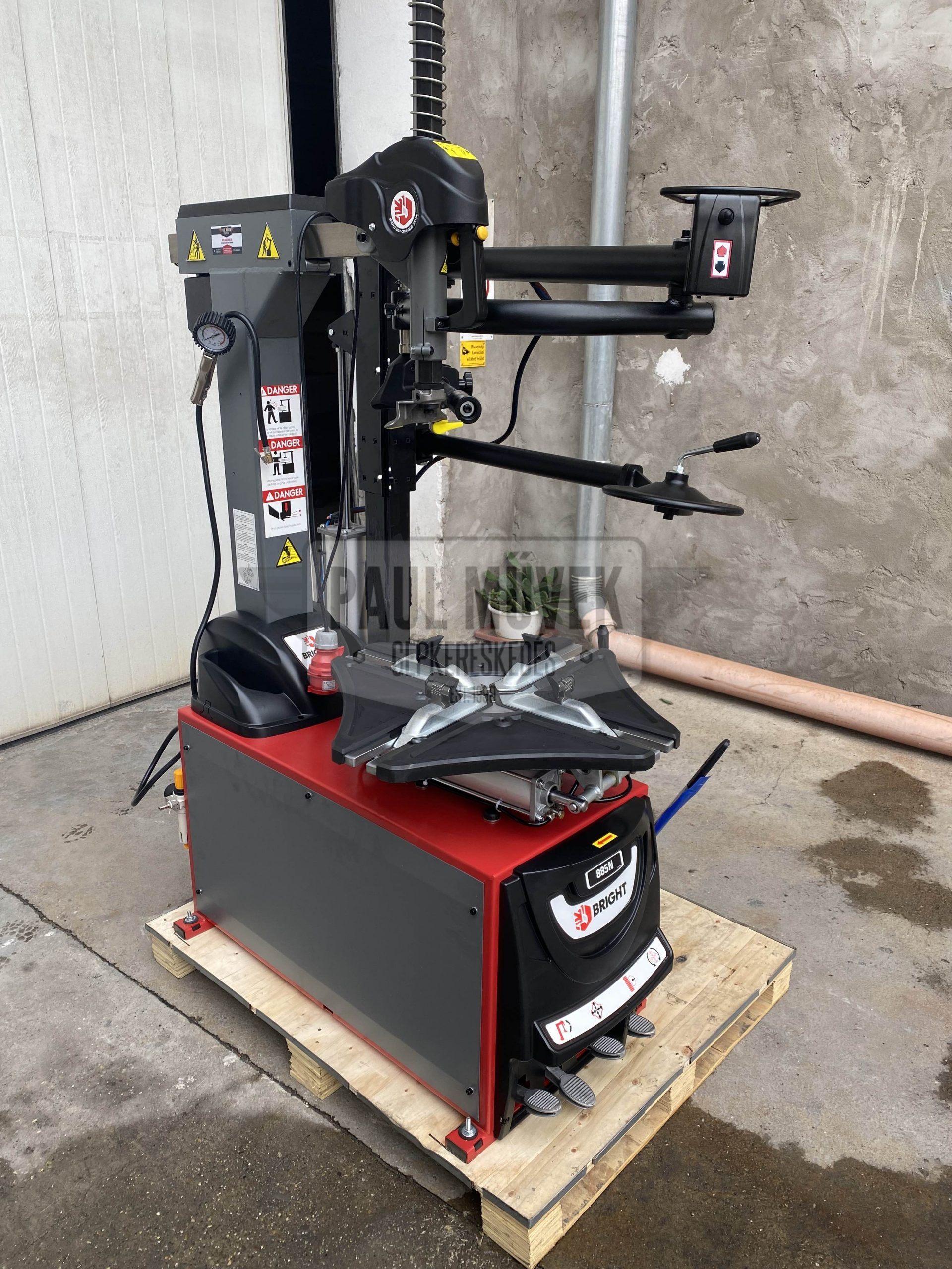 BRIGHT LC885N AUTOMATIC TIRE CHANGER + AL390 ASSIST ARM - Image 5