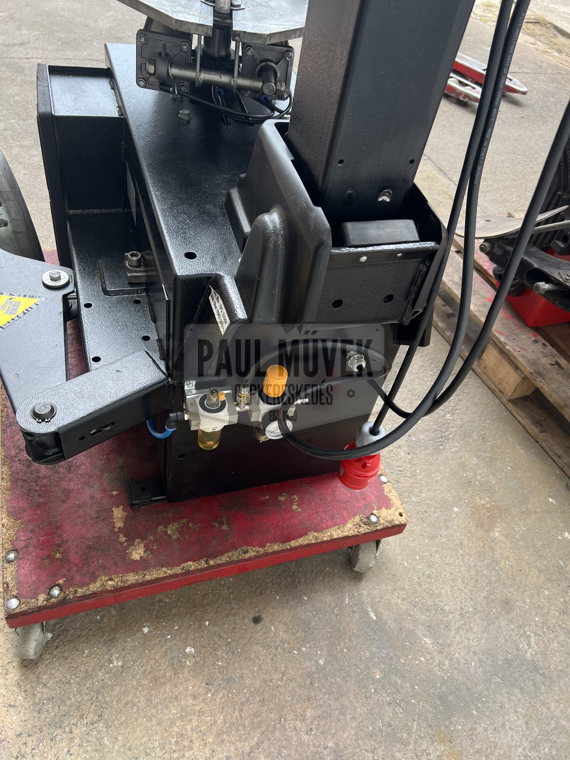 BOXER BB2200 Automata kerékszerelőgép - Image 9