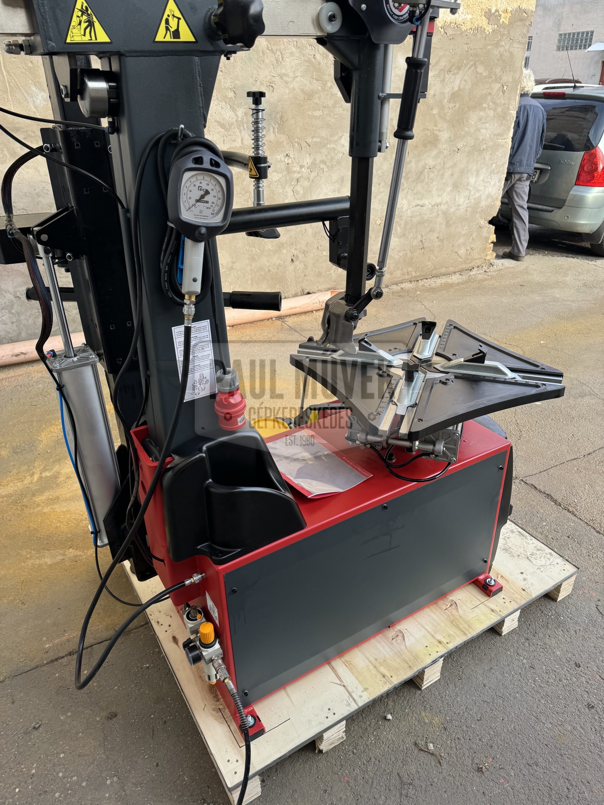 BRIGHT LC889NV Szuperautomata Kerékszerelő Segédkarral (26", AL390H) - Image 13