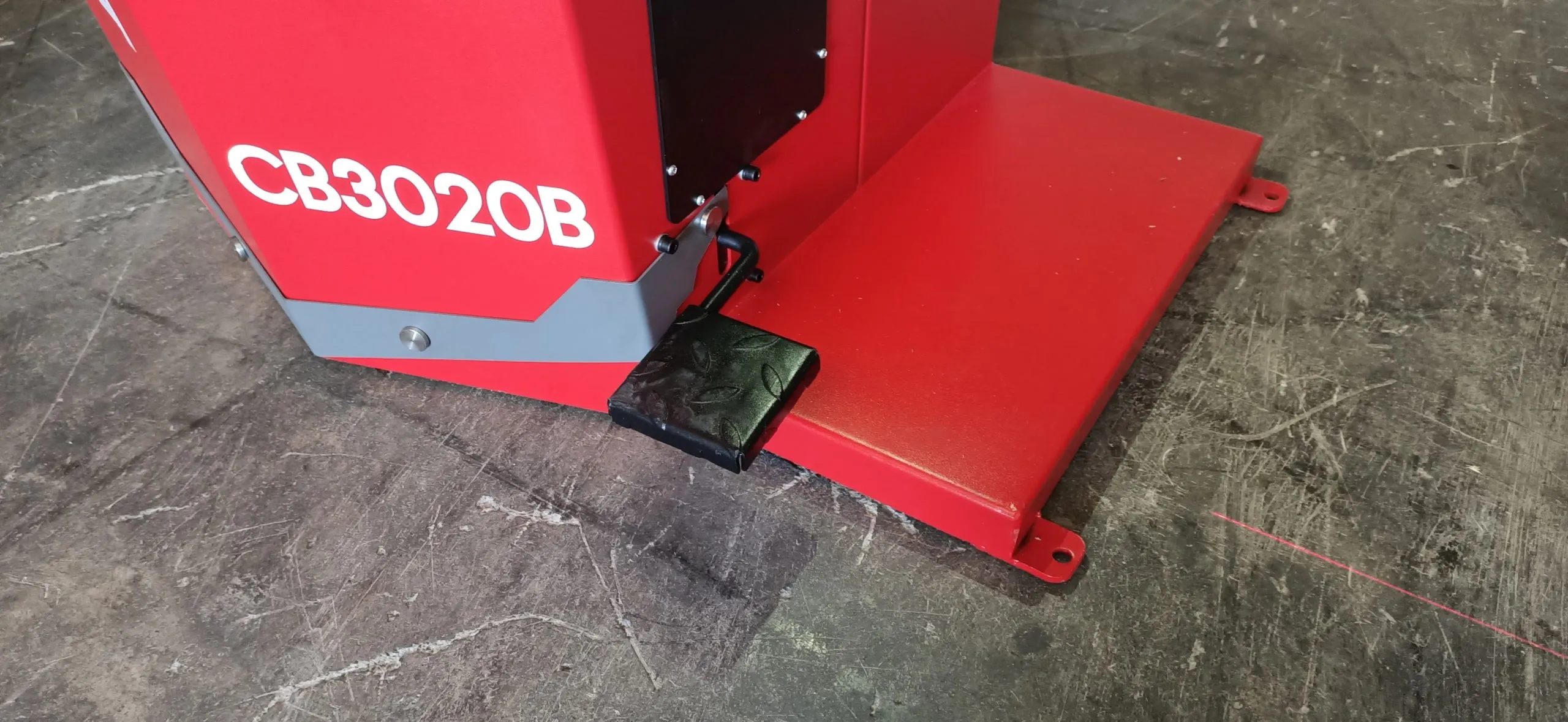 BRIGHT CB3020B Kiegyensúlyozó (Félautomata, Laser) - Image 3